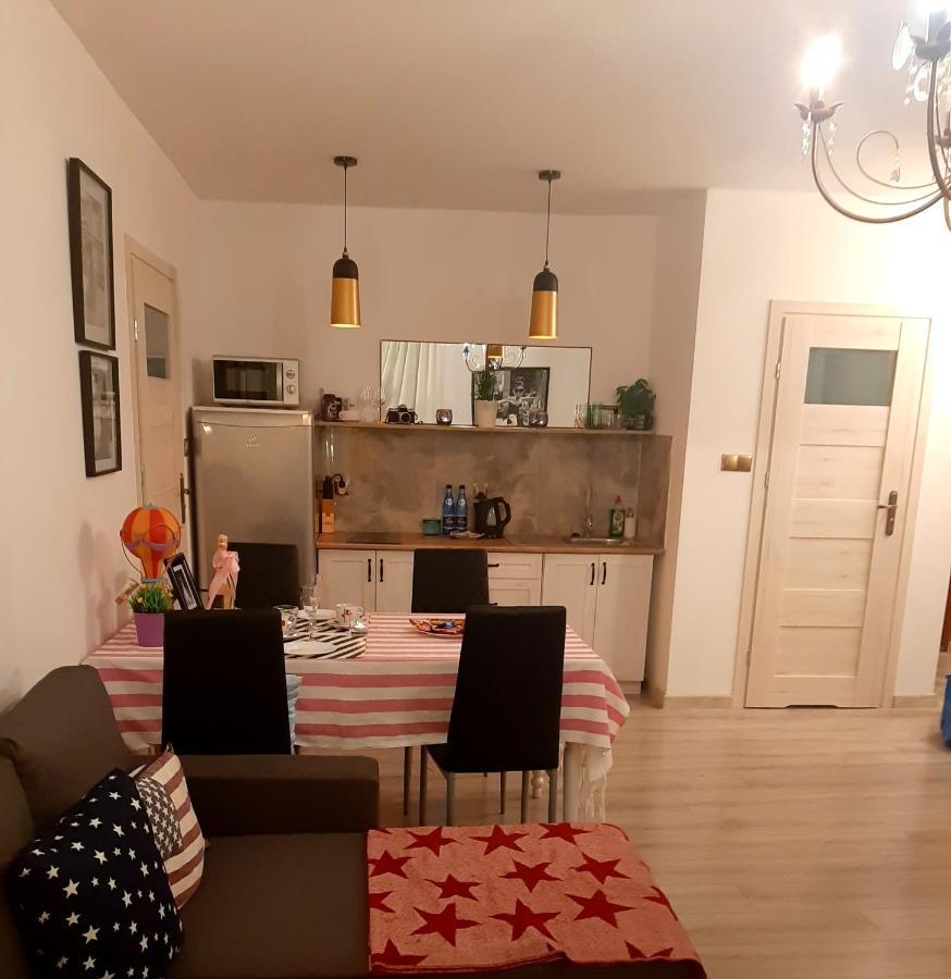 Hollywood Apartament Kosciuszki ウッチ エクステリア 写真