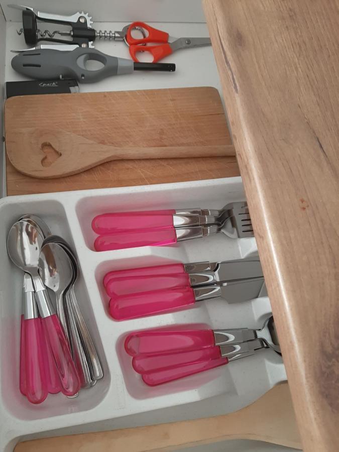 Hollywood Apartament Kosciuszki ウッチ エクステリア 写真